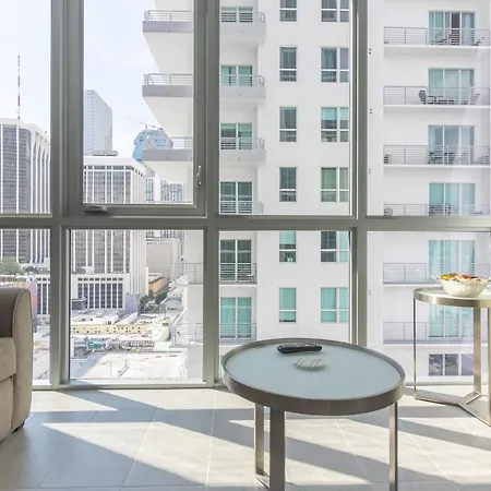Amazing Condo In Downtown Miami/Brickell W/Parking
